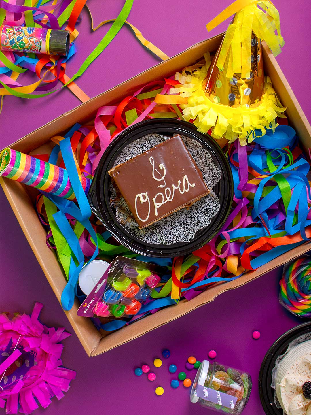Personaliza Kit Cumpleaños con Pastel - Grande