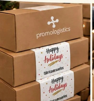 Cajas apiladas con fajilla Happy Holidays