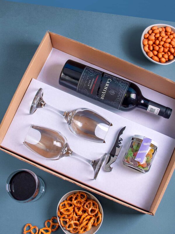 8. Kit Vino Tinto Carnivor y Botana – Grande