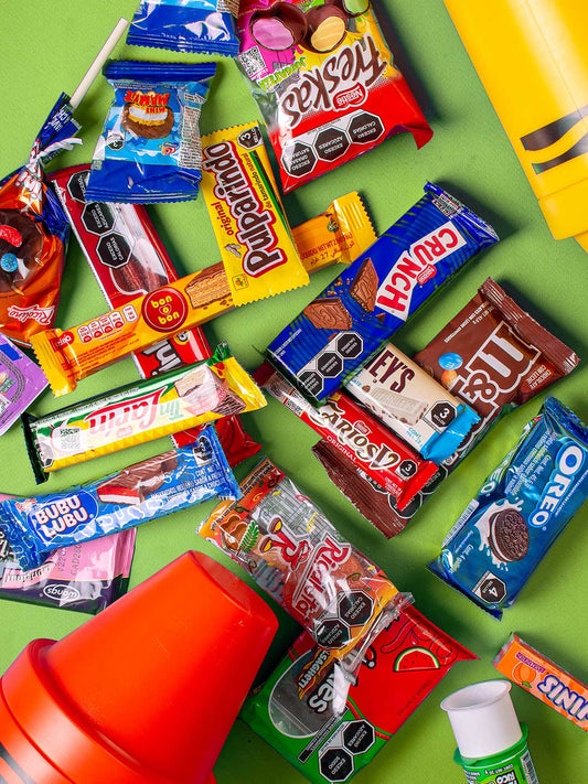 Estuche Crayón con Sorpresa y Dulces
