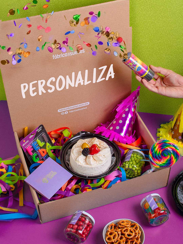 Personaliza Kit Cumpleaños con Pastel - Grande