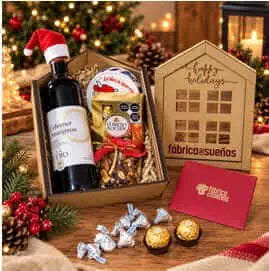 Personaliza Kit Casita Navideña, vino, mermelada y queso